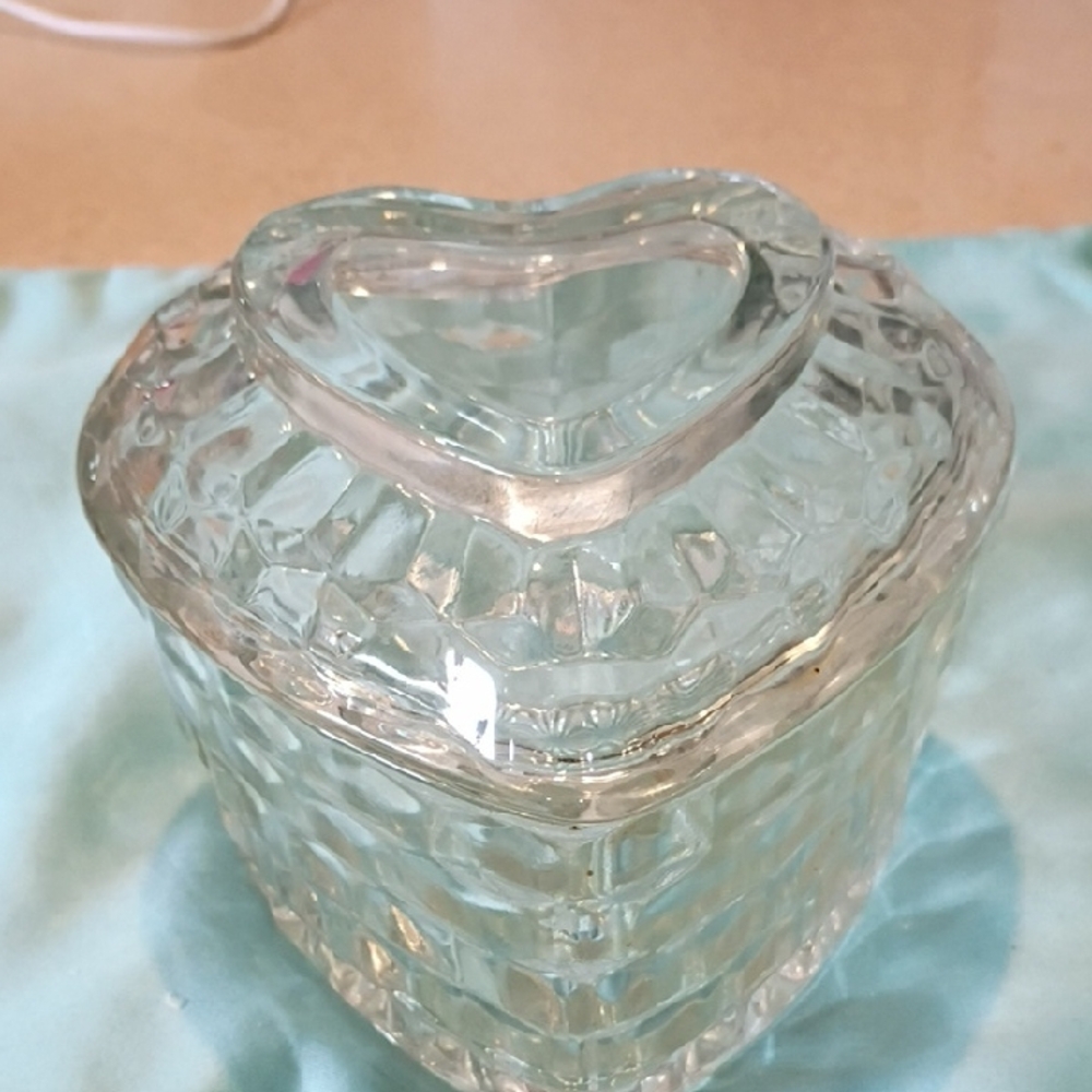Vintage Homco Glass Heart Shape Trinket Boc